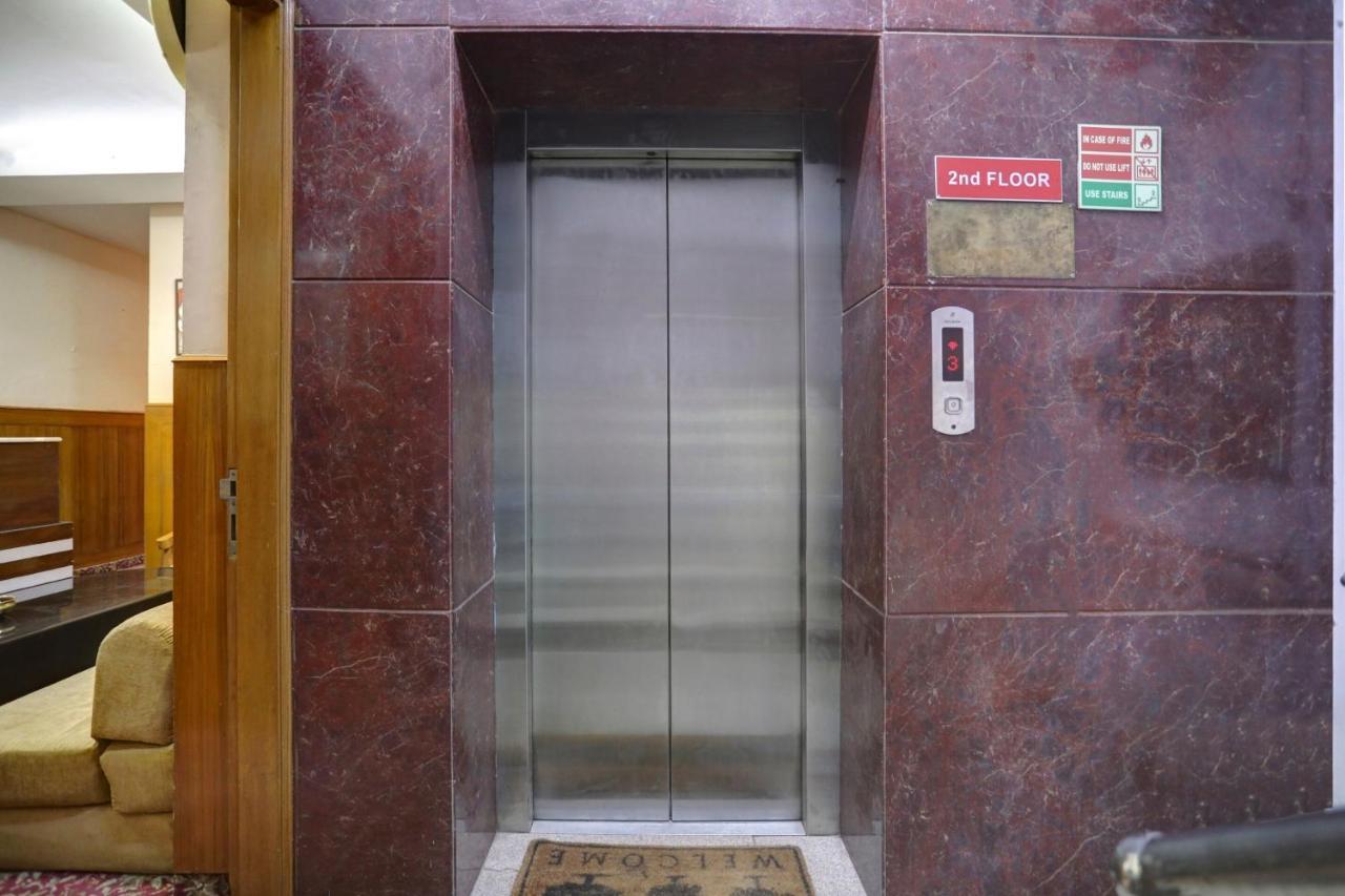 Hotel O Shivam Guest House Ню Делхи Екстериор снимка