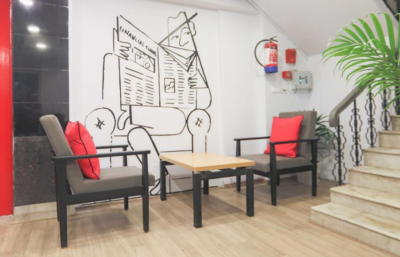Hotel O Shivam Guest House Ню Делхи Екстериор снимка