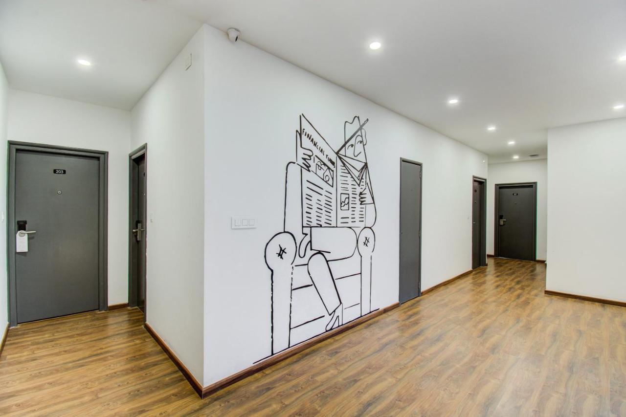 Hotel O Shivam Guest House Ню Делхи Екстериор снимка